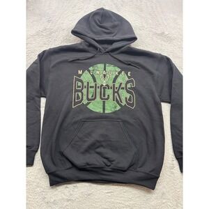 NBA Milwaukee Bucks Hoodie Mens Medium Black Green Graphic Pullover Sweatshirt